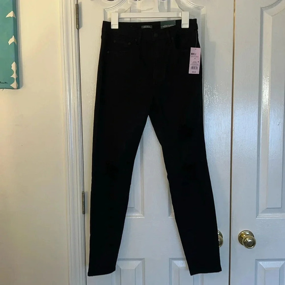 NWT Wild Fable Highest Rise Skinny Distressed Black Jeans Size 6 - Picture 1 of 6